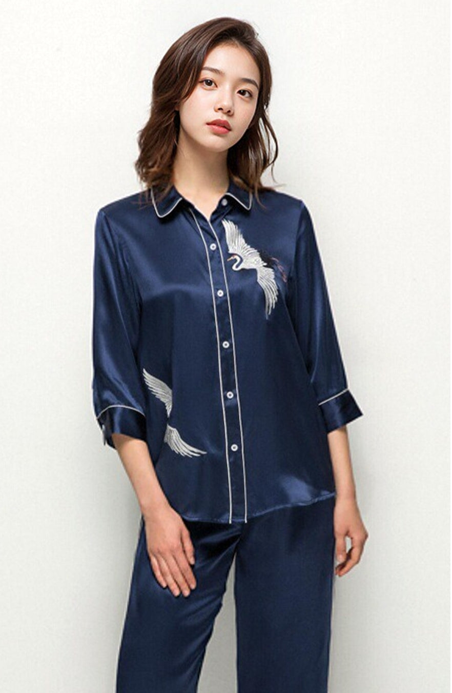 Pure Silk Women's 100% Mulberry Silk Embroidered Mid-sleeve Pajamas Nightgown