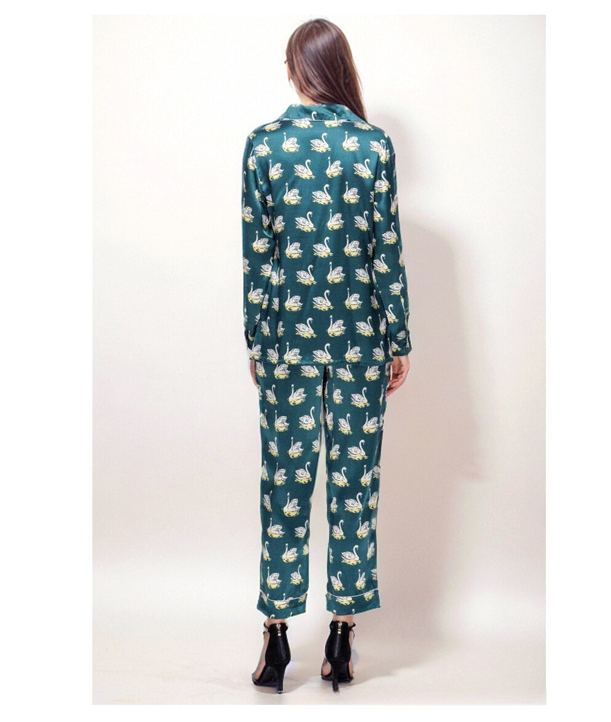 Pure Silk Women's 100% Mulberry Silk Swan Print Long Sleeve Pajamas Nightgown