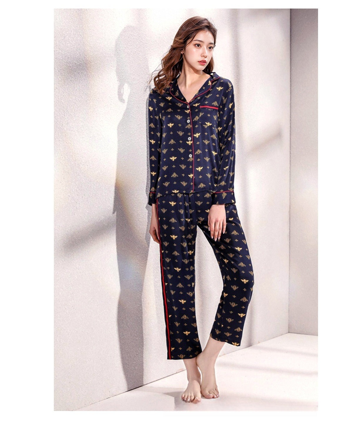 Pure Silk Women's 100% Mulberry Silk Bee Pattern Long Sleeve Pajamas Nightgown